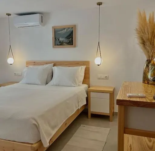 Sihena Vakantiehuis Skiathos-stad